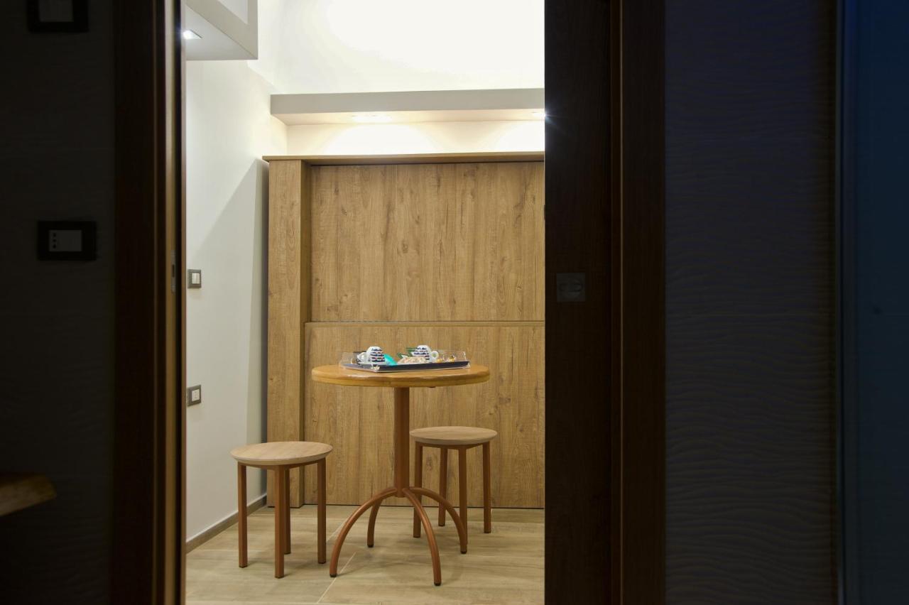 B&B Del Corso Foggia Con Parcheggio Custodito Екстер'єр фото