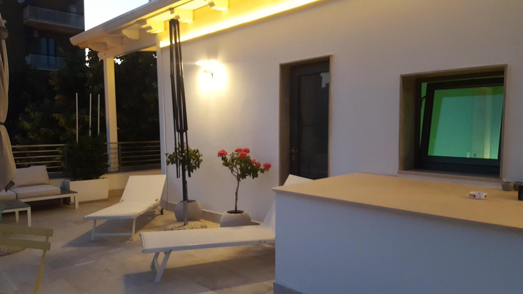 B&B Del Corso Foggia Con Parcheggio Custodito Екстер'єр фото